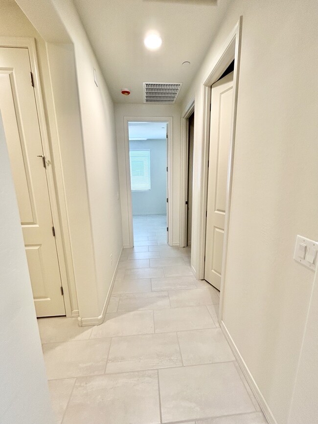 Foto del edificio - 13531 W Calle de Baca