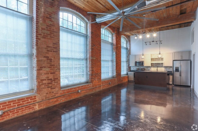 Large Windows with Beautiful Natural Light - Dixie Mill Lofts