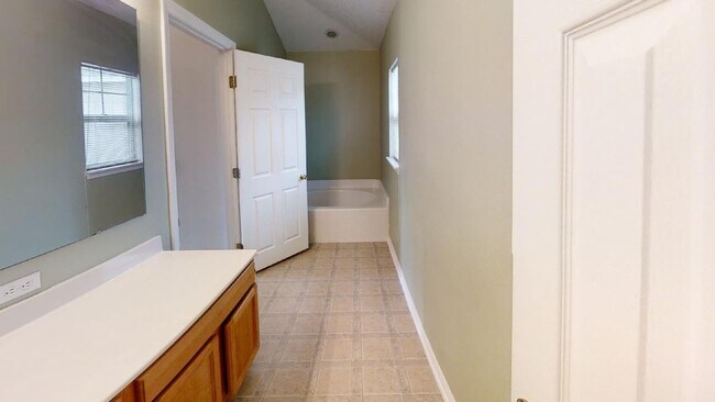 Foto del edificio - Heritage Oaks Two-Story Pool Home