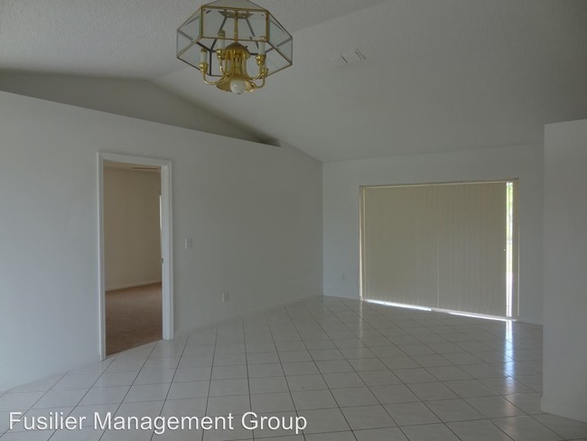 Building Photo - 4 br, 2 bath House - 2534 Sage Drive