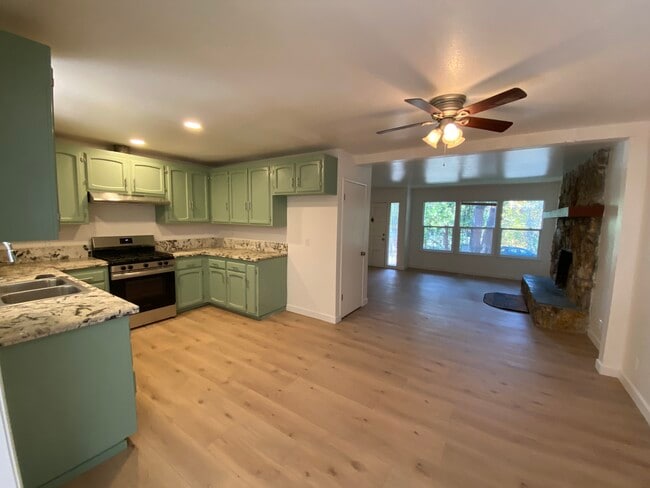 Foto del edificio - 12 Galena Way