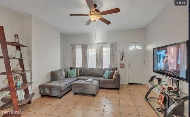 Foto del edificio - 3 br, 2 bath House - 3840 N Fairhill St