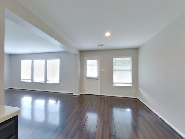 Building Photo - 18418 Westgate Springs Ln
