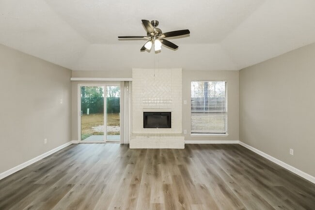 Foto del edificio - 16507 Quail Meadow Dr