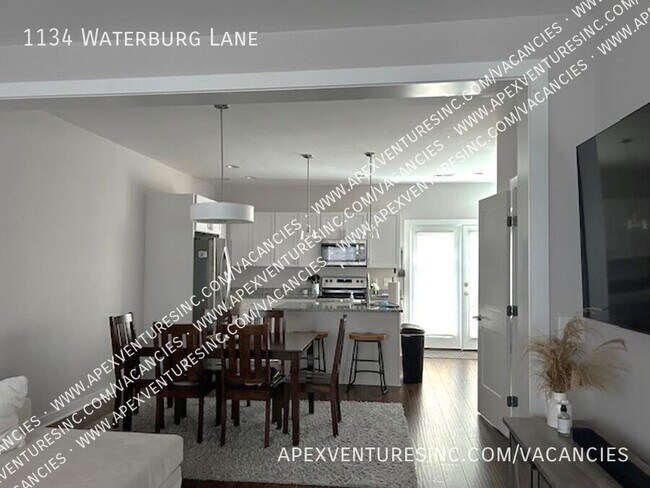 Foto del edificio - 1134 Waterburg Ln