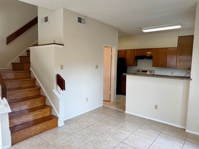 Foto del edificio - 2710 Grants Lake Blvd