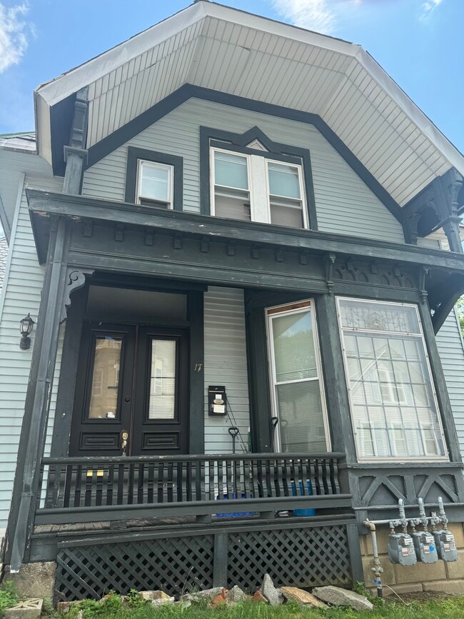Building Photo - 17 Bowdoin St