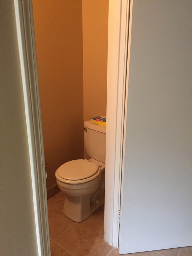 1st floor toilet - 1417 Quinnipiac Ave