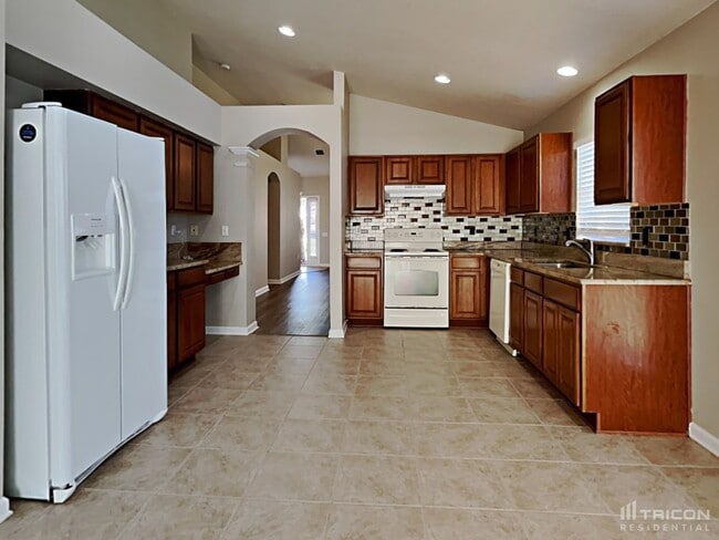 Building Photo - 30342 Grymes Dr