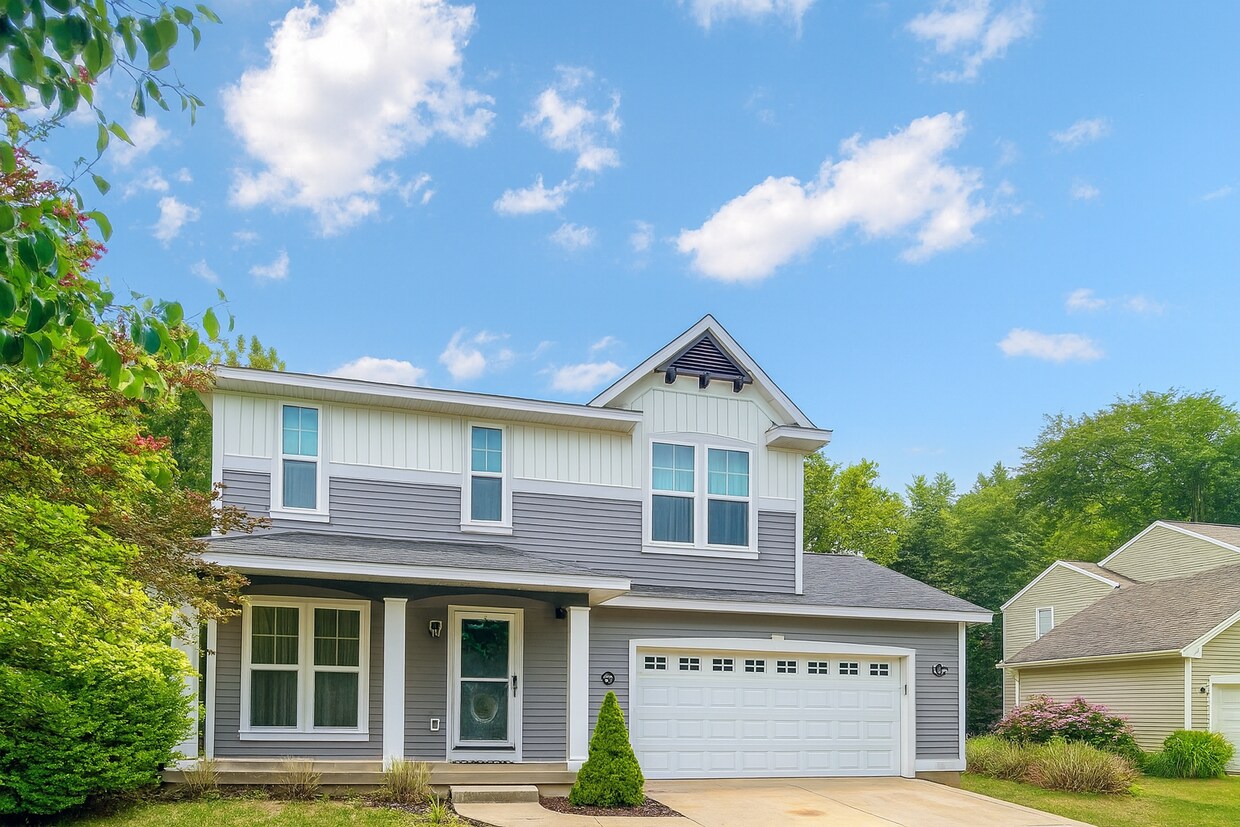 Foto principal - 13300 Patchin Dr