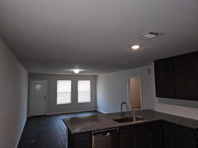 Building Photo - 15118 Sorrento Bay Cir
