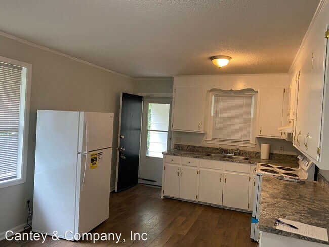 Building Photo - 3 br, 1.5 bath House - 145 Aster Circle