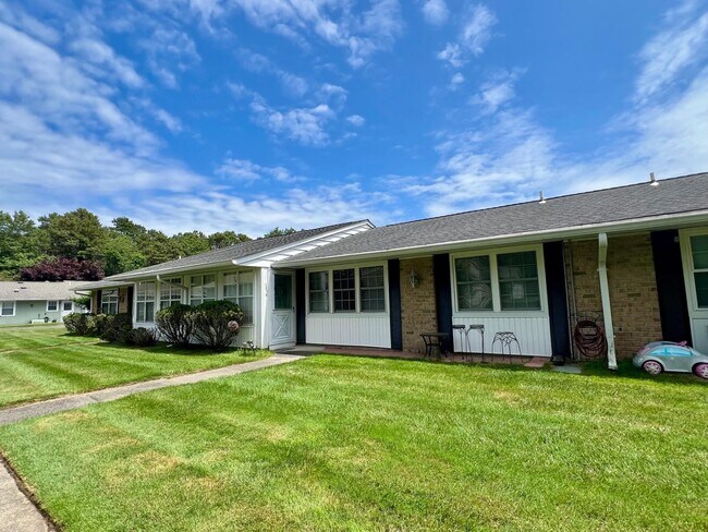 Foto del edificio - 369 Woodbridge Dr