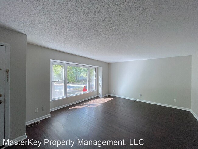 Building Photo - 3 br, 2 bath House - 3002 Appling Way