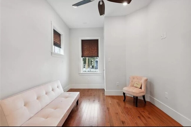 Foto del edificio - 8515 Jeannette St