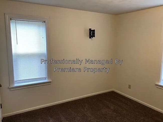 Foto del edificio - 2 Bed 1 Bath