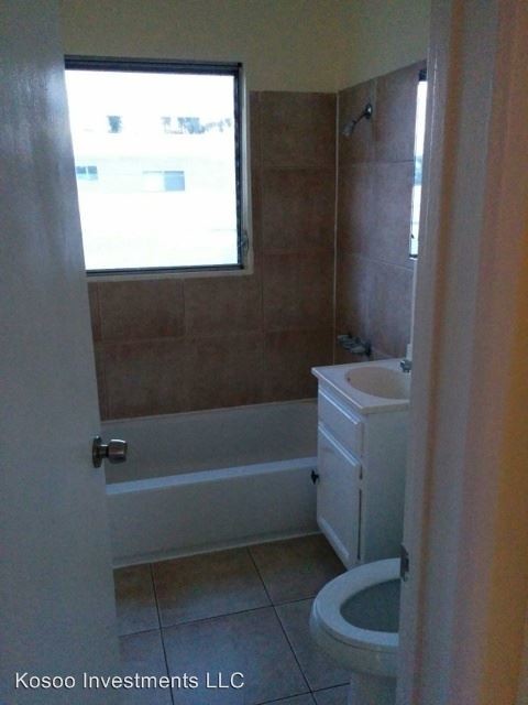 Foto del edificio - 7722-7722 Avalon Blvd