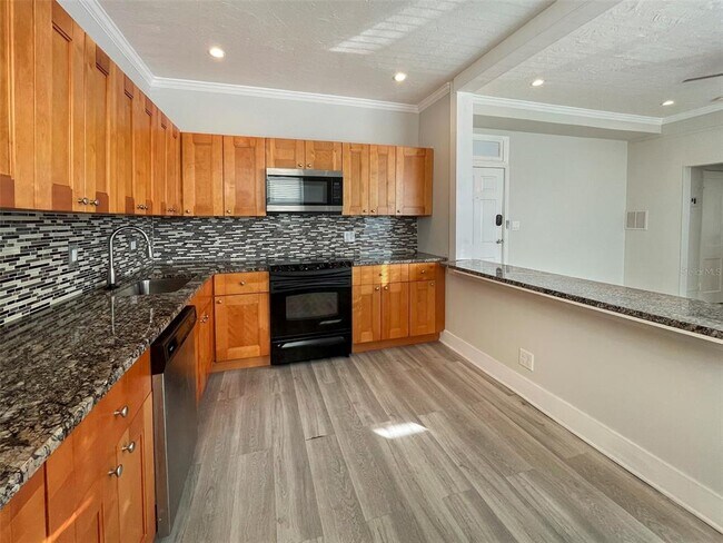 Building Photo - 408 Armada Rd