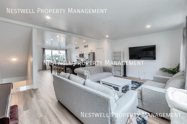 Building Photo - 462 S 700 W