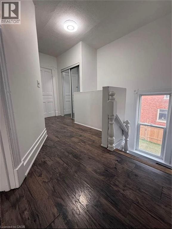 Building Photo - 374 Laurel St