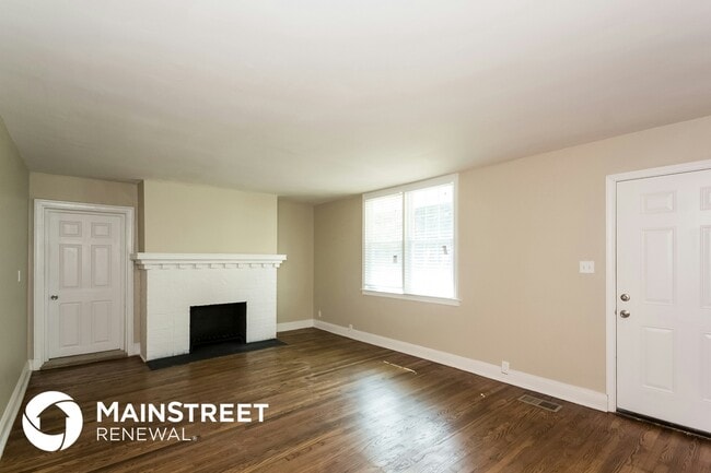 Building Photo - 4667 Bakers Ferry Rd SW