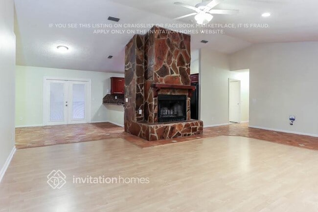 Foto del edificio - 5241 110th Ave N