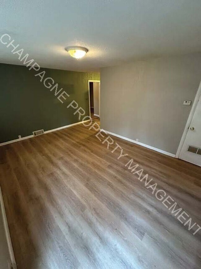 Foto del edificio - Updated Single Family Home in KC