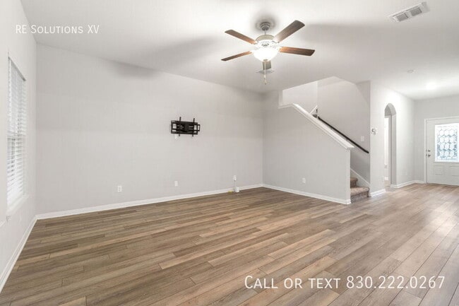 Building Photo - 6526 Underwood Way