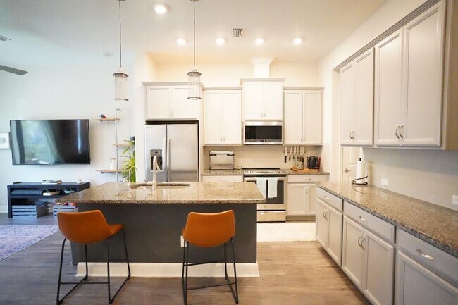 Building Photo - 11475 Surfline Ct