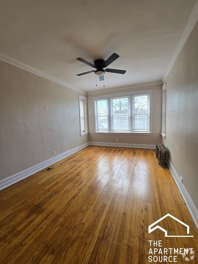 Building Photo - 3258 W Belle Plaine Ave