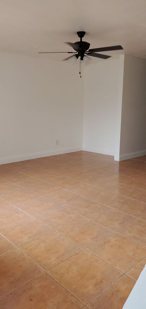 Photo - Spacious 2 bedroom near the Mall at Millenia Townhome