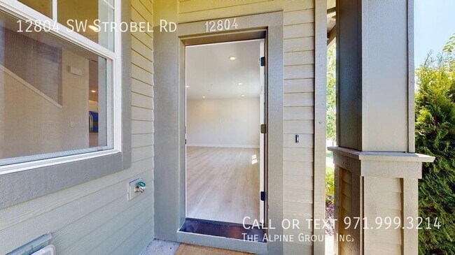 Foto del edificio - 12804 SW Strobel Rd