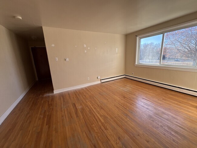 Photo du bâtiment - 445 Covert St