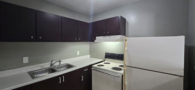 Foto del edificio - 9809 N Myrtle St