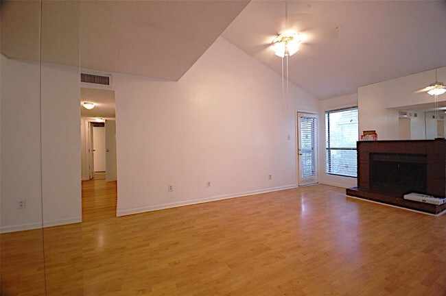 Building Photo - 7950 N Stadium Dr