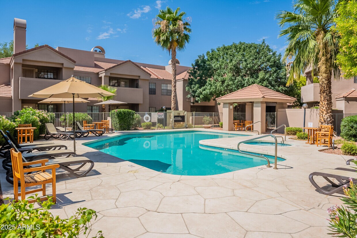 Foto principal - 5950 N 78th St