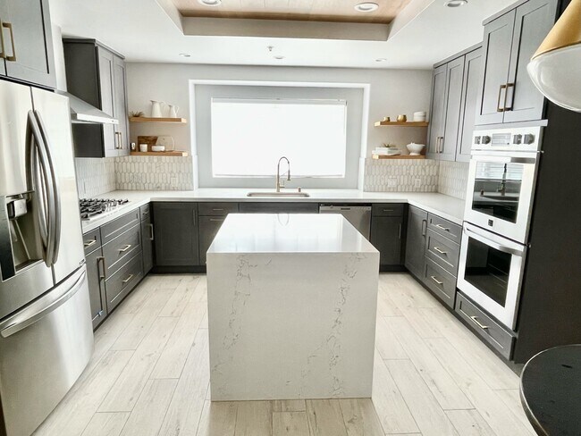 Chef’s Kitchen @ the beach! - 2222 Neilson Way