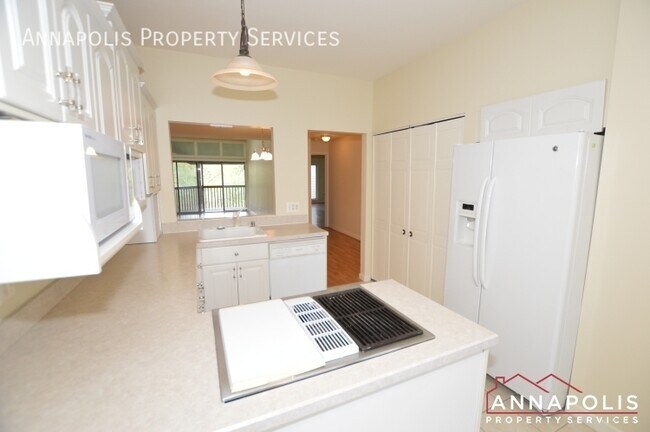 Foto del edificio - 2014 quay village court unit 201