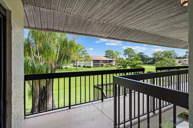 Building Photo - 6299 Chasewood Dr