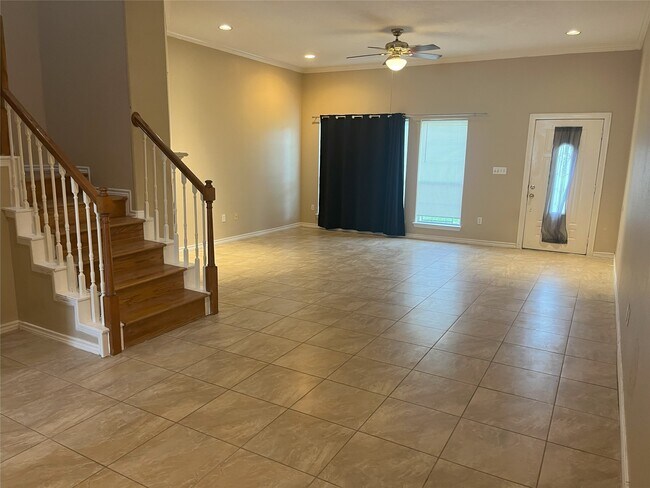 Foto del edificio - 4227 Benard Ct