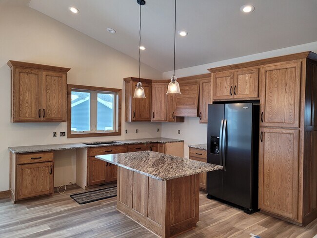 Kitchen - 805 Blue Mounds St