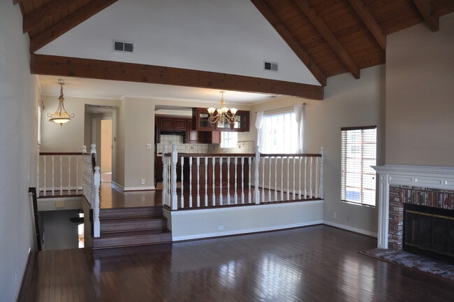 Building Photo - 1713 Goodman Ave