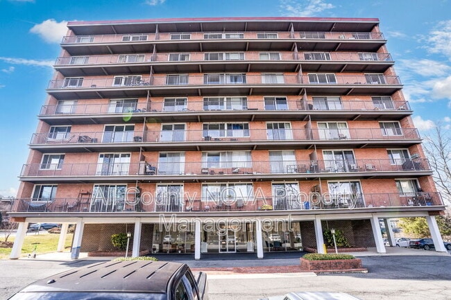 Building Photo - 4343 Cherry Hill Rd