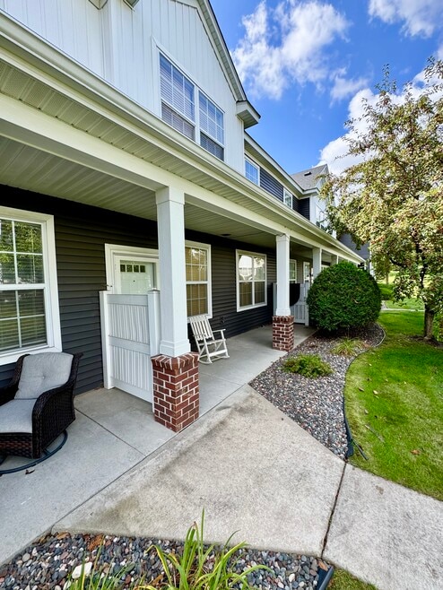 Building Photo - 6819 Narcissus Ln N Building Photo - 6819 Narcissus Ln N