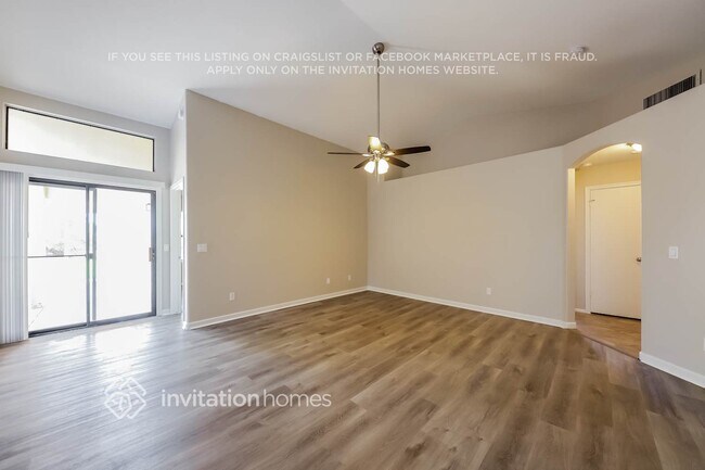 Foto del edificio - 20463 N 37th Ave