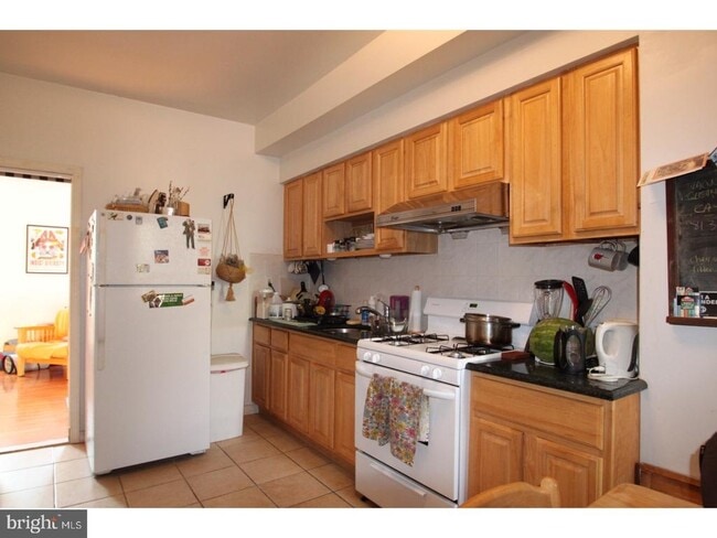 Building Photo - 1171 S 10th St