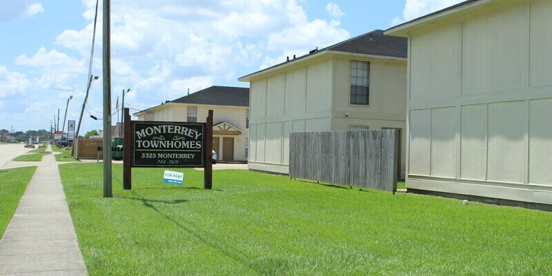 Primary Photo - Monterrey Townhomes (MM)