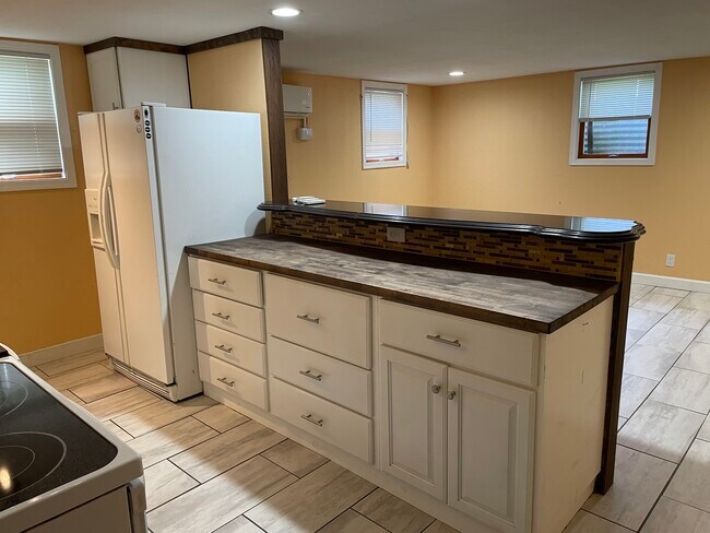 Kitchen breakfast counter - 2940 N 63rd St