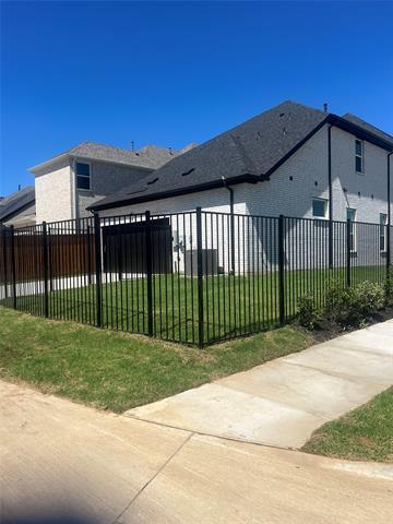 Foto del edificio - 15605 Millwood Trl