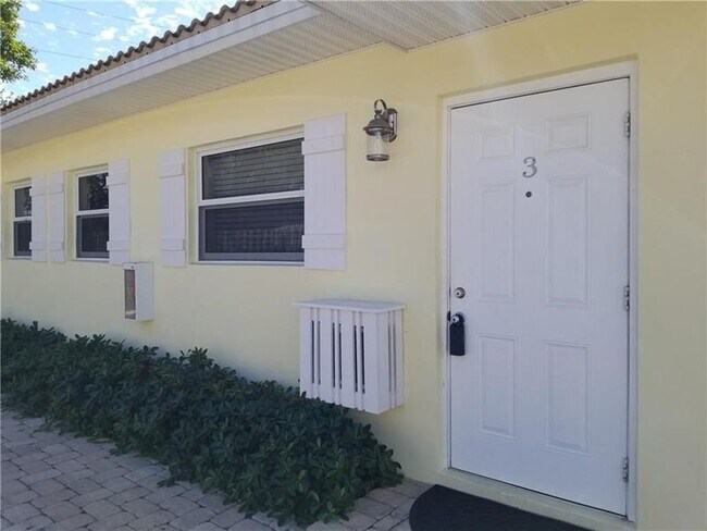 Foto del edificio - 2920 N Ocean Blvd